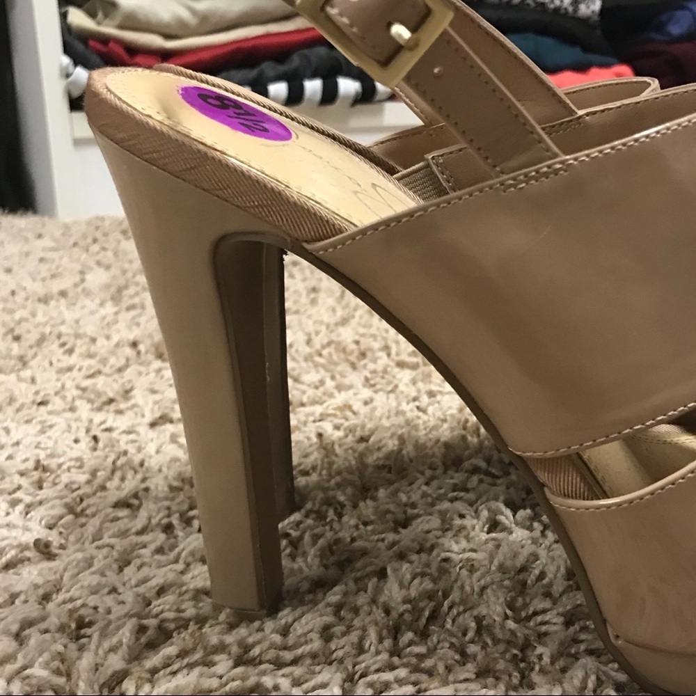 Jessica Simpson Women's Sandals Nude - Picture 5 of 8